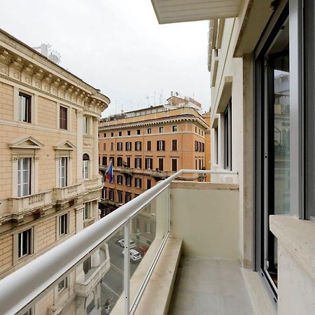 La Flavia Design City Suites Roma Esterno foto